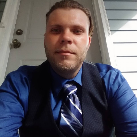 Meet your Posher, David - Picture 1 of 1